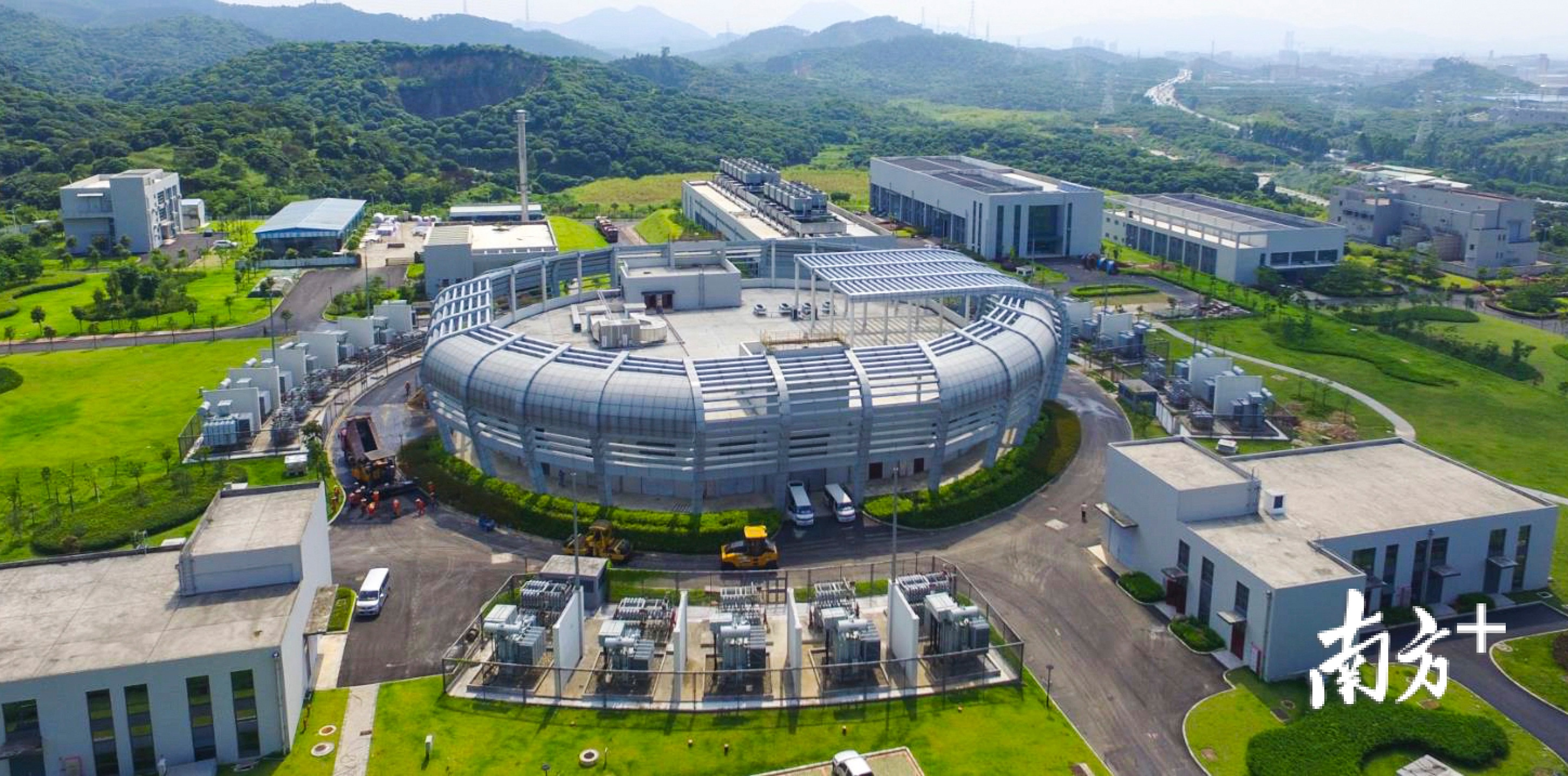 “热带雨林”产业生态孵化创新活力，图为位于东莞的“国之重器”——中国散裂中子源。孙俊杰 摄