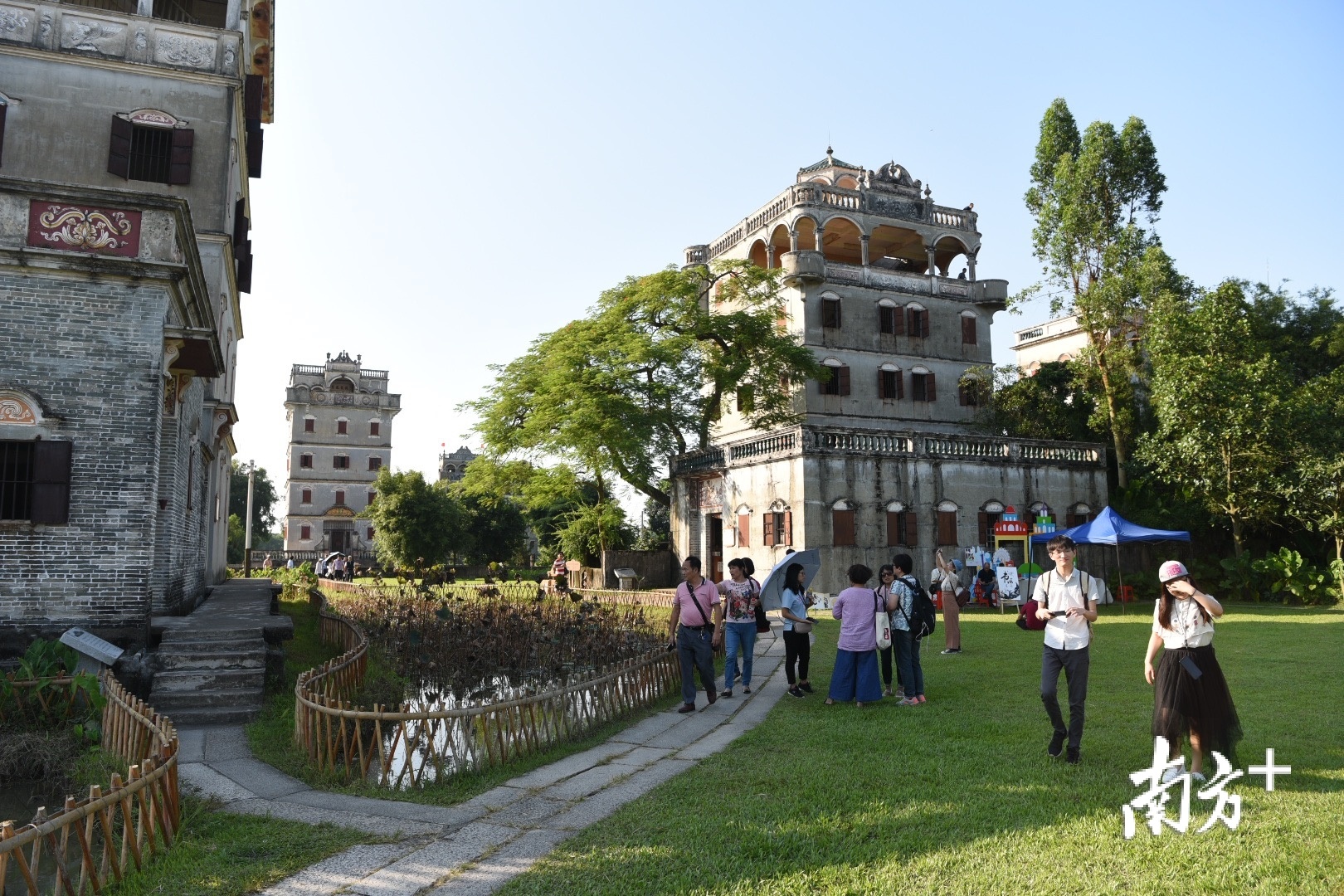 开平塘口镇的自力村建设美丽乡村，带旺乡村旅游。杨兴乐 摄