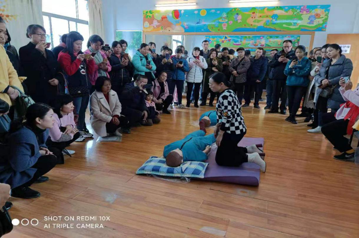 授人以鱼不如授人以渔，韶关乐昌这样推进“南粤家政”惠民工程