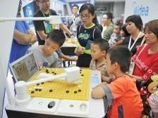 禅城区教育局局长曾雄锋：加快教育资源东中西均衡布局｜禅城两会