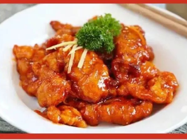 看饿了！高校晒年夜饭菜单馋哭网友