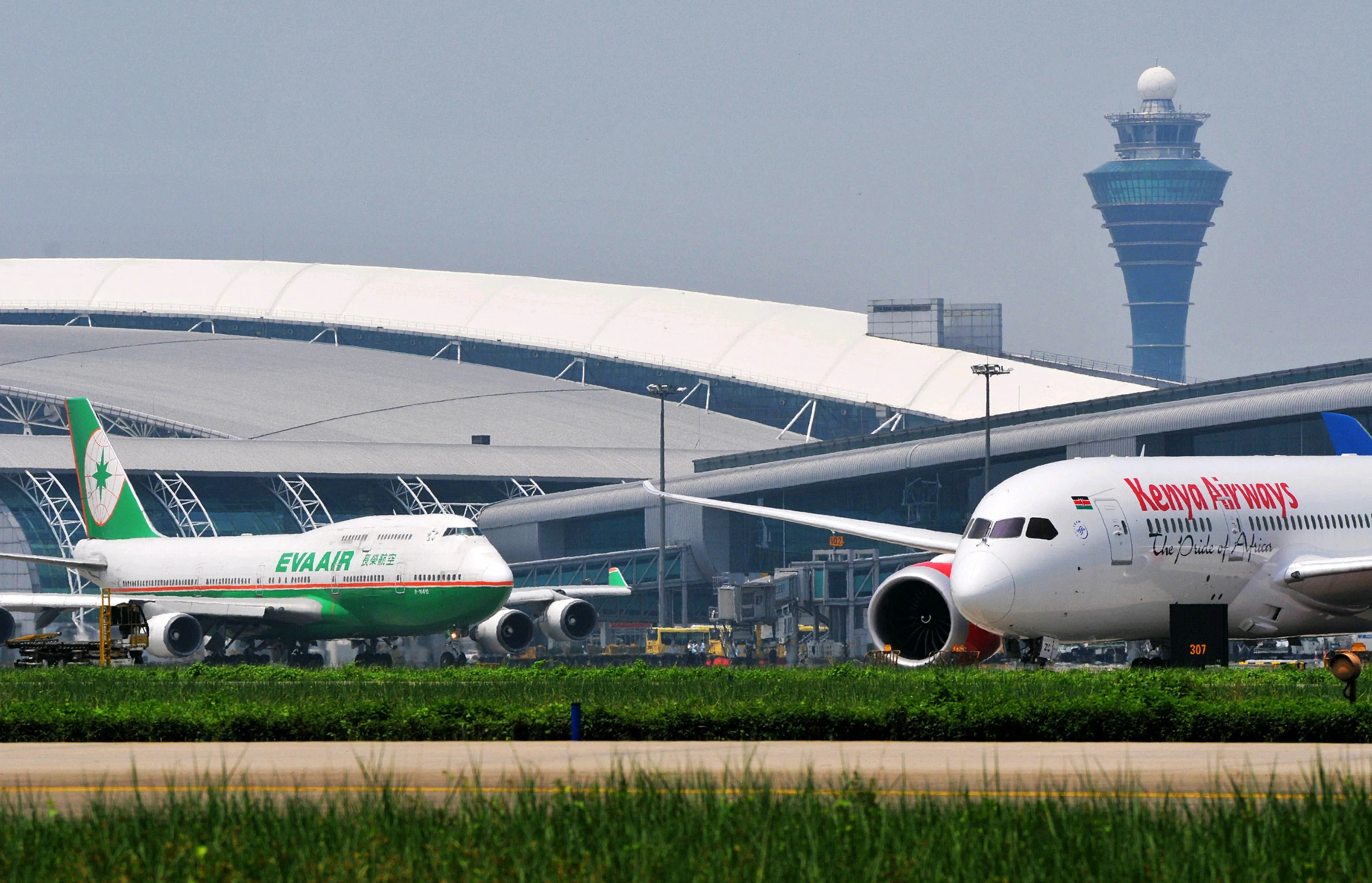 建设国际航运中心,南沙港区三期,广州港深水航道拓宽工程,南沙