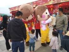 广州黄埔：就地过年好去处，百度Apollo无人车带您逛花街