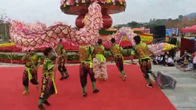 南方视频 | 春节来广州看“云上花市 线下展示”和百度无人驾驶体验