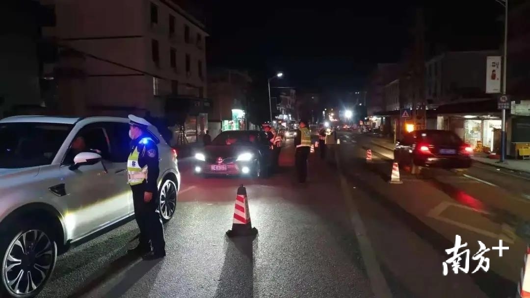 韶关南雄一司机“隔餐酒”致酒驾