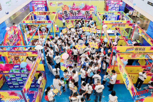 商场人气旺！珠海印象城春节前夕销售提升近五成