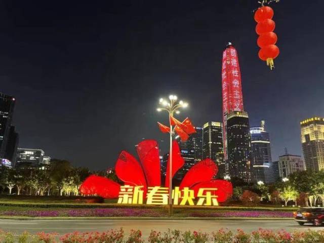 深圳1700多栋楼宇和200多座桥梁，将全部亮灯至17日