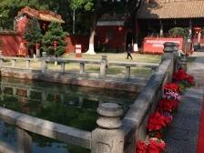 这个春节，广州百家景区被装扮得格外“红”