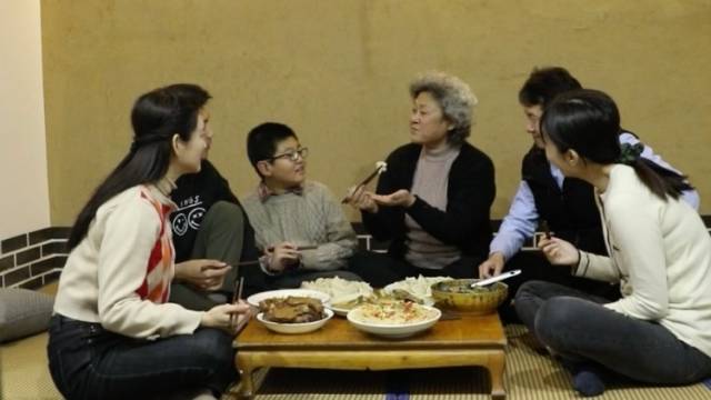视频 | 《村晚》之大年初二：《家和万事兴》下