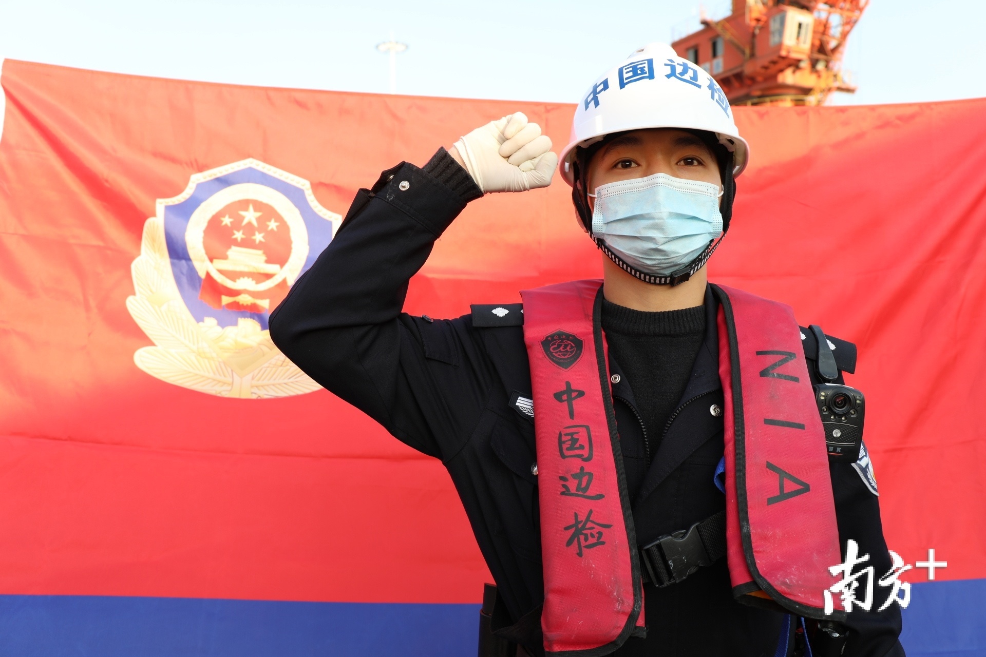 边检民警请战到边远地区实践锻炼（林朝颉）