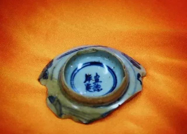 ▲古村落瓷碗碎片 ▲古村落瓷碗碎片