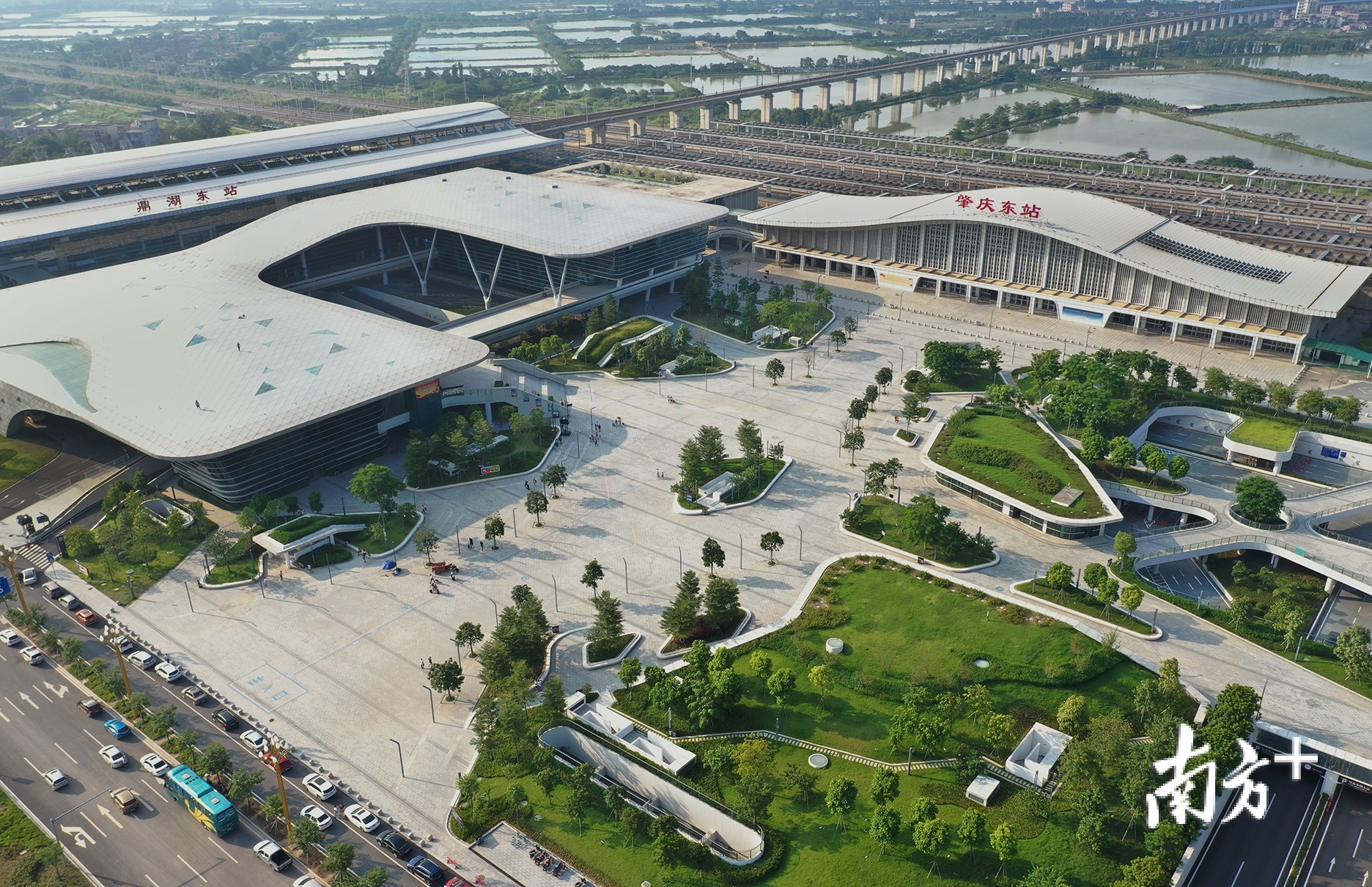 肇庆东站交通枢纽综合体。南方日报记者 符超军 摄