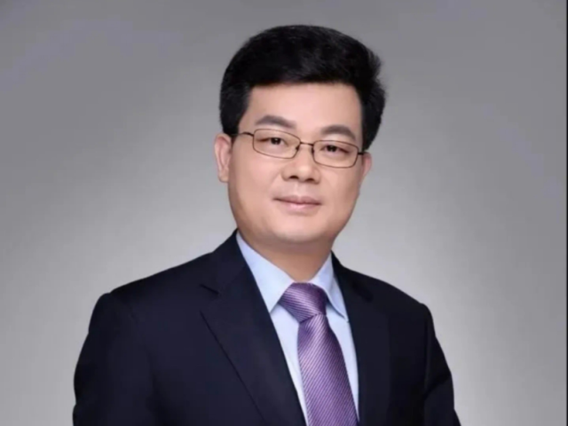 今年我仍然关注法治建设，希望为依法治国不断贡献力量！