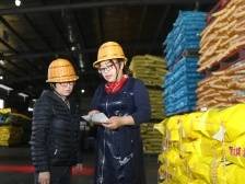 全国人大代表杨明芳：推进乡村振兴，“土专家”“田秀才”必不可少