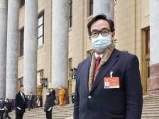 完善选举制度有助香港重新聚焦经济发展|访卢伟国