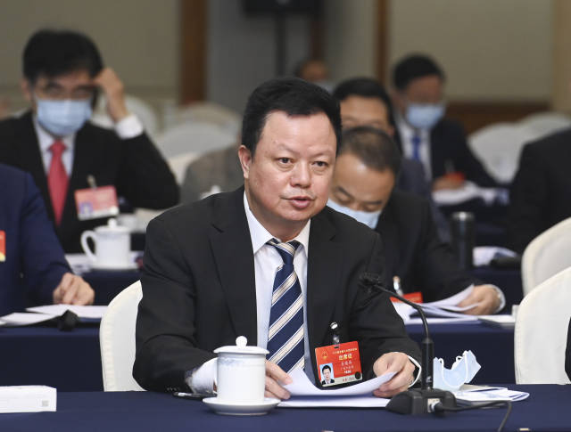 图集|广东代表团举行全体会议,审查“十四五”规划和2035年远景目标纲要草案