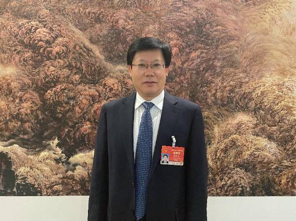 人大代表郭新明：建立债权人参与企业共同治理机制 化解大中型民营企业债务违约风险