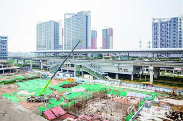 3月在佛山双子星城2.5产业园施工现场,工人在忙碌作业。/佛山日报记者王澍摄 3月在佛山双子星城2.5产业园施工现场,工人在忙碌作业。/佛山日报记者王澍摄