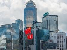 港区代表委员：坚决支持中央完善香港特区选举制度