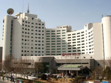 李克强3月11日下午将出席记者会并答中外记者问