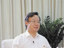 央视、《人民法院报》两会报道|全国人大代表许志晖：人民法院的一站式建设为正义加速