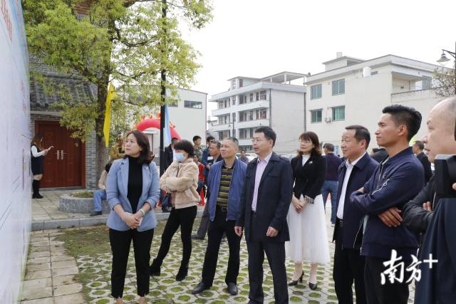 图片说明