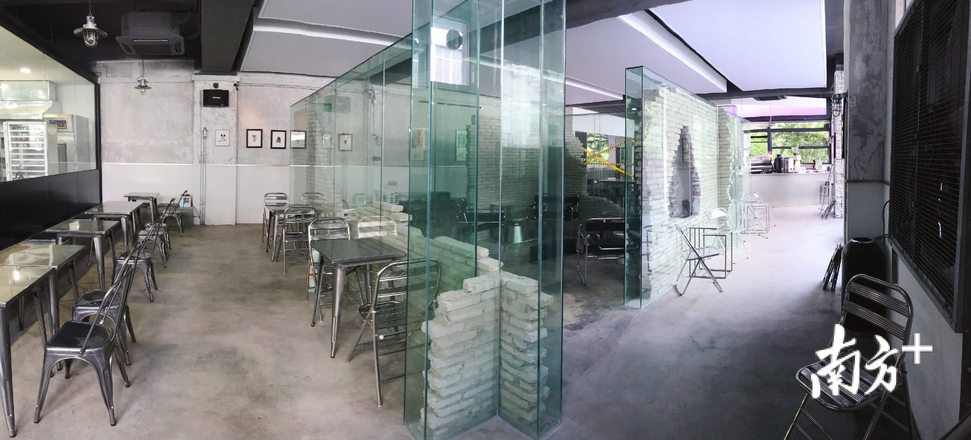 经过改造,MateMade Coffee Bar凭借自身独特的风格,一跃成为社交平台上的宠儿。受访者供图 经过改造,MateMade Coffee Bar凭借自身独特的风格,一跃成为社交平台上的宠儿。受访者供图