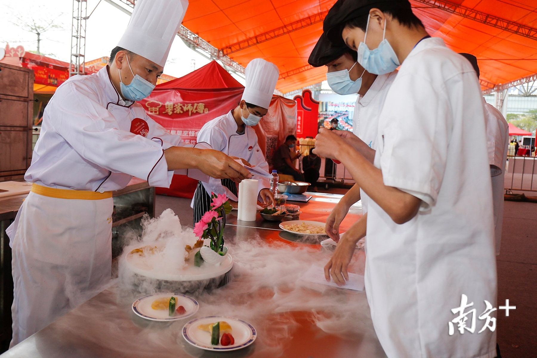 图集看粤菜大师变魔术走进中山粤菜烹饪全国赛