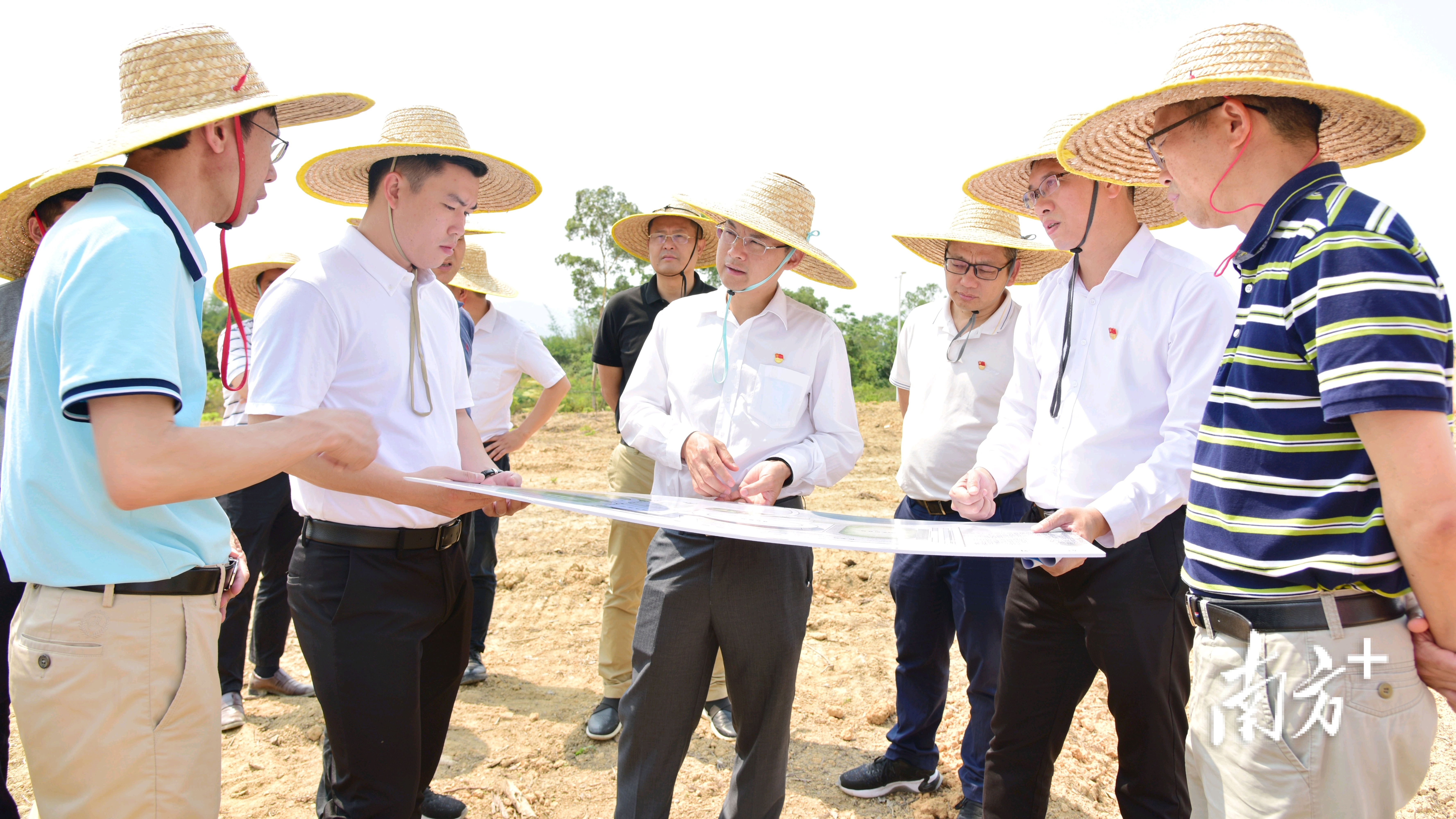 黄家新现场督导调研重点项目建设