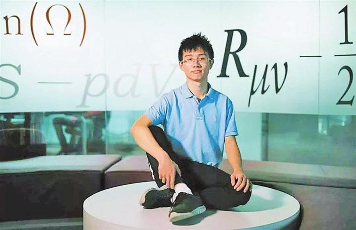 《自然》杂志2018年度科学人物曹原。图片来源:《自然》网站 《自然》杂志2018年度科学人物曹原。图片来源:《自然》网站