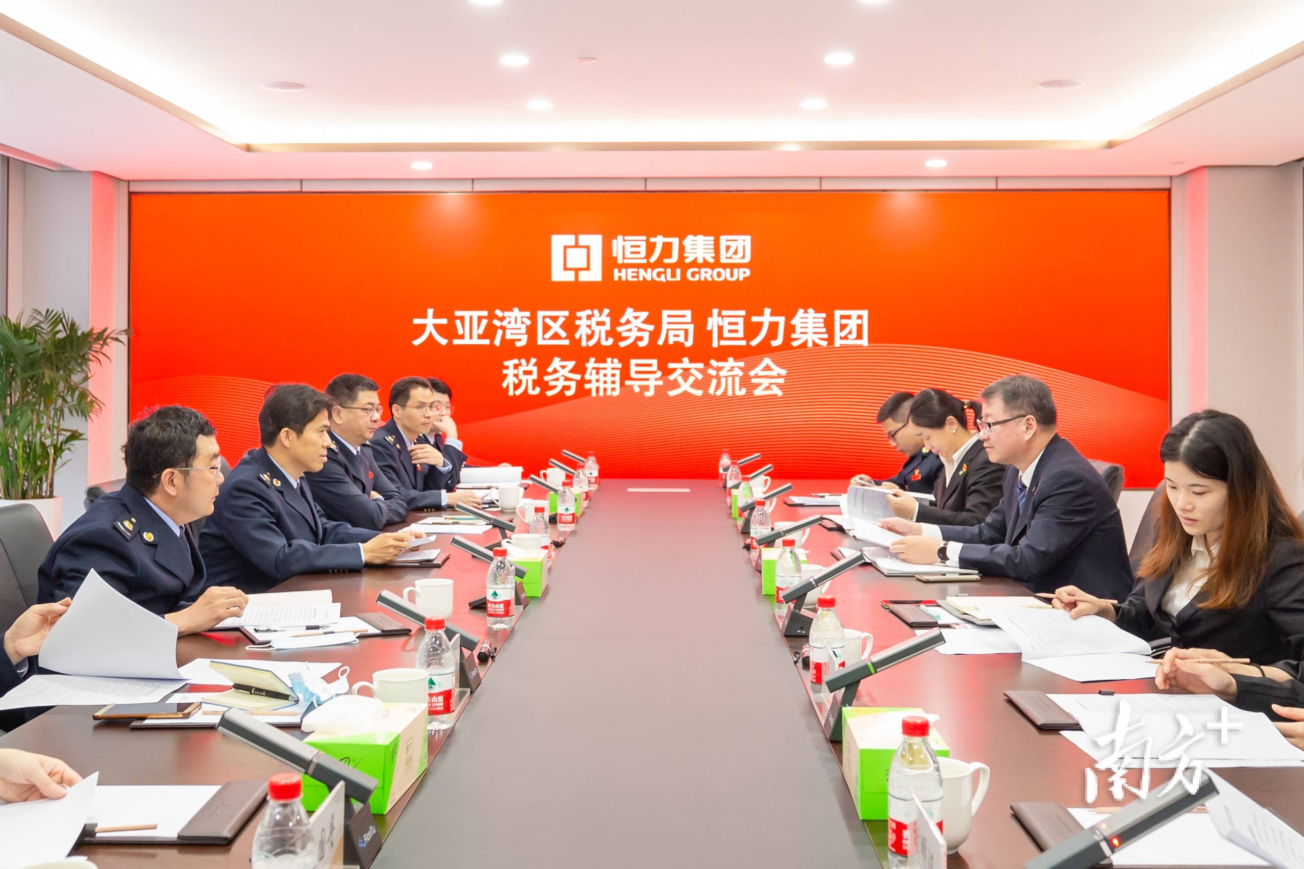 大亚湾区税务局通过税务辅导交流会了解企业涉税业务需求。受访者供图