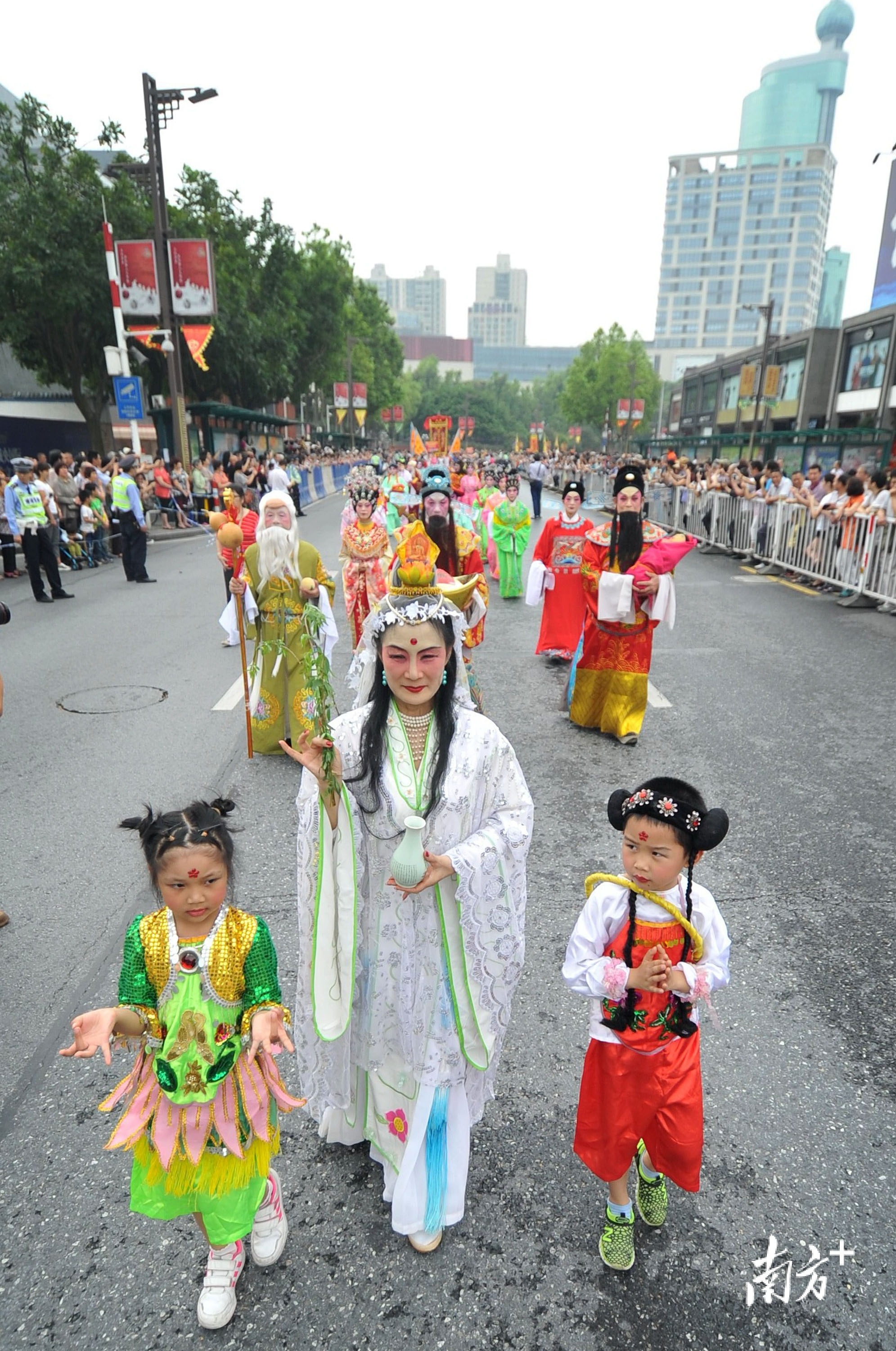  北帝诞巡游。南方日报记者 戴嘉信 摄