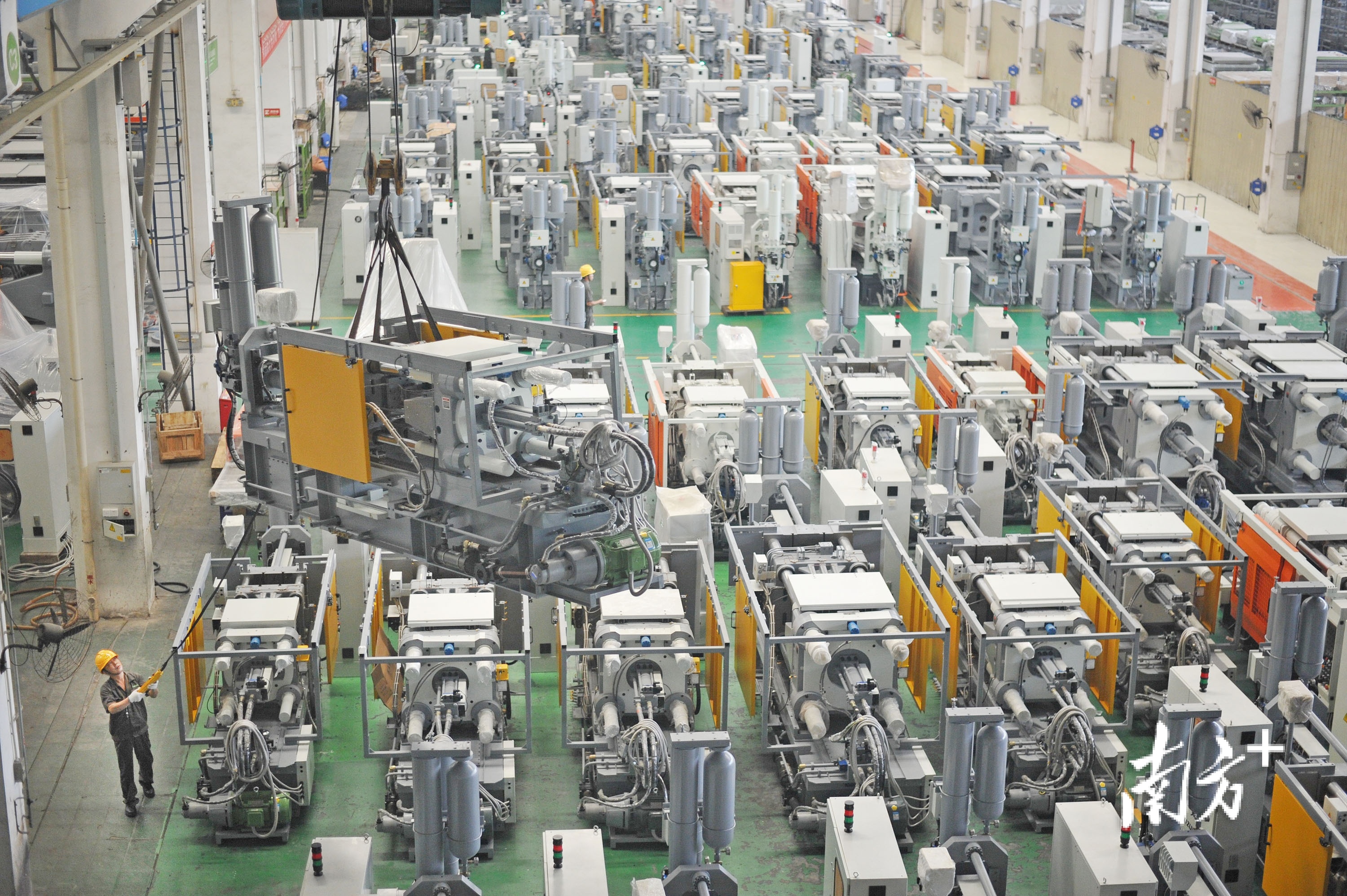 伊之密生产车间。戴嘉信 摄