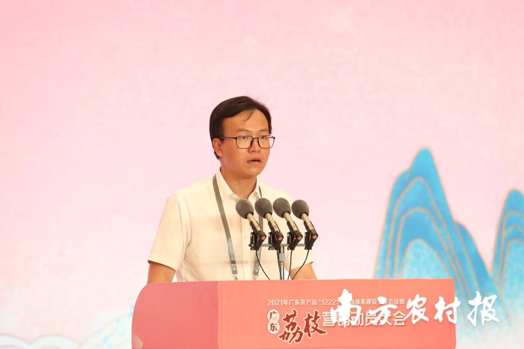 汕头市潮南区雷岭镇委书记欧阳仕