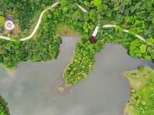 深圳的“高”与“低”