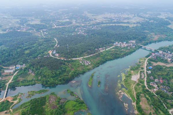 广西桂林，大坪渡口为中央主力红军突破湘江的第一个渡口，位于全州县凤凰镇辖区湘江河段，渡口西岸则为绍水镇的洛口村。（图片来源：视觉中国）