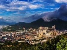 经济质量跻身全球前列，文化实力更具国际影响力，未来五年，深圳有这些“小目标”｜ 十看党代会报告