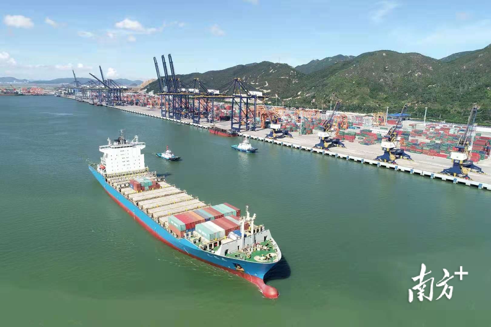 高栏港目前的国内航线覆盖东北,华北,华东,华南及西南等国内沿海主要