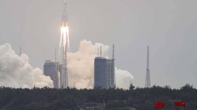 燃！视频回看空间站天和核心舱发射升空