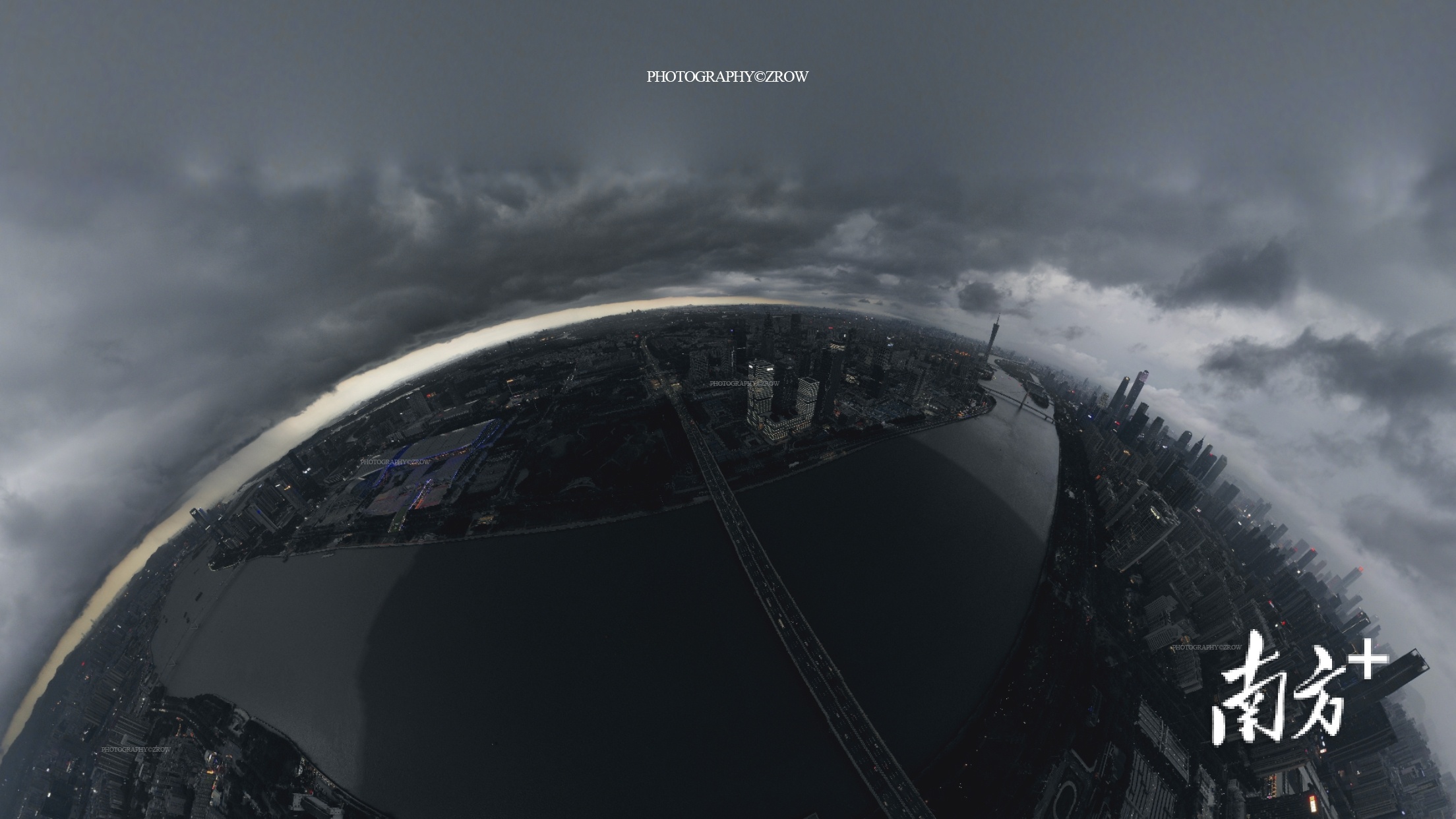 广州城黑压压的乌云。南方拍客 尚影 摄 广州城黑压压的乌云。南方拍客 尚影 摄