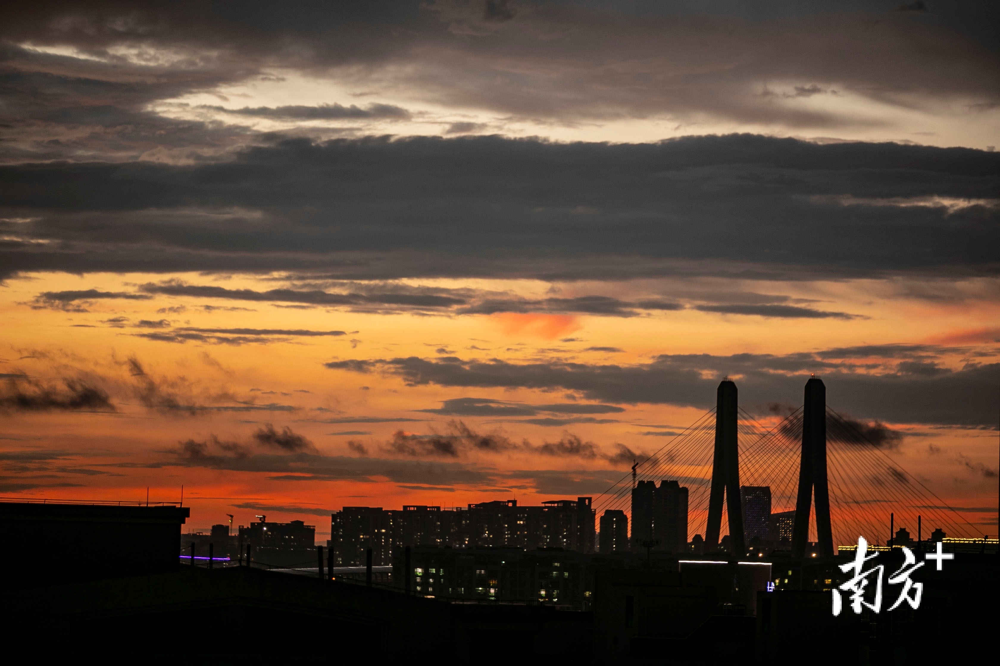 王良珏 摄 王良珏 摄