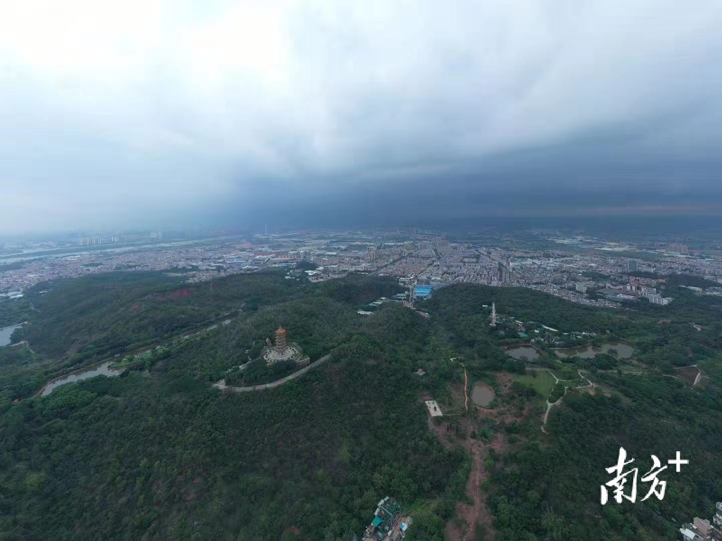 广州南沙。南方拍客 過長城 摄 广州南沙。南方拍客 過長城 摄