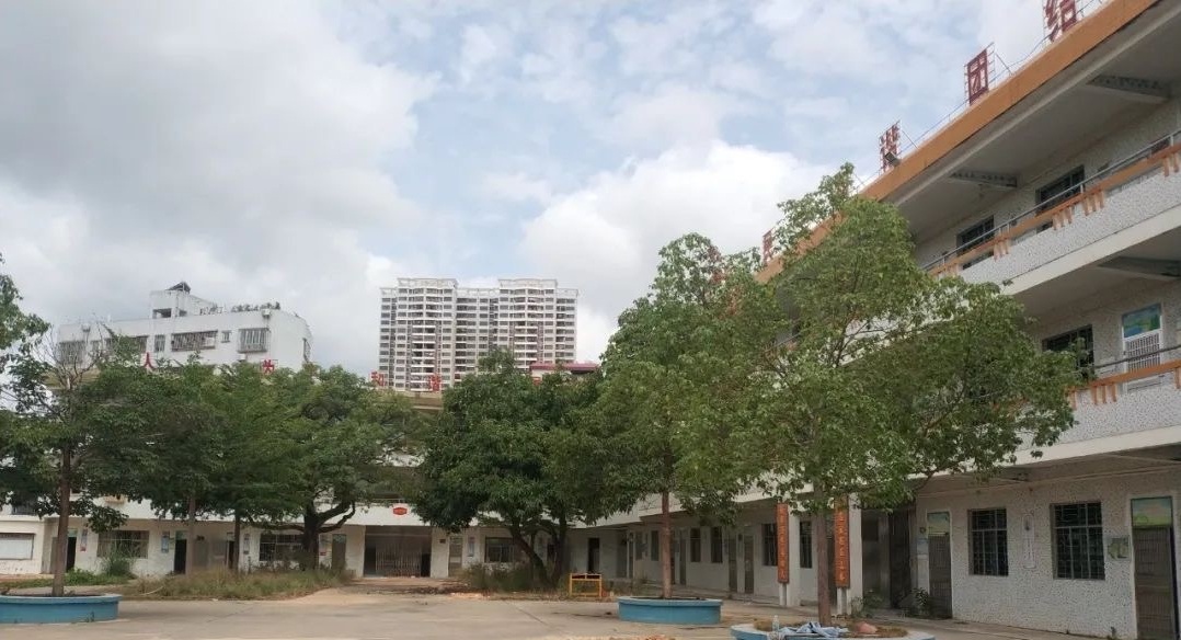 惠东民生实事项目进展如何?西枝江小学三栋大楼主体已封顶