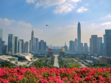 委员说｜黄一峰：深港可开通跨境专营出租车服务