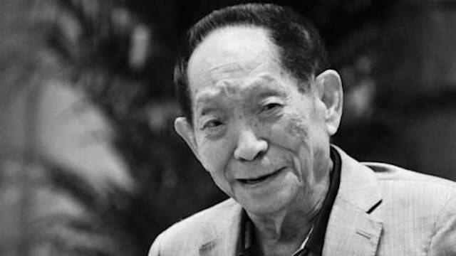 痛别“杂交水稻之父”袁隆平：禾下乘凉梦，一生谋稻粱