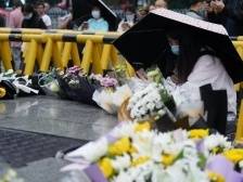 送别袁隆平的第一天：悼念者买光了长沙的菊花