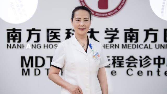 金牌专业⑩｜呼吸科大咖蔡绍曦：学医，像福尔摩斯一样去“破案”