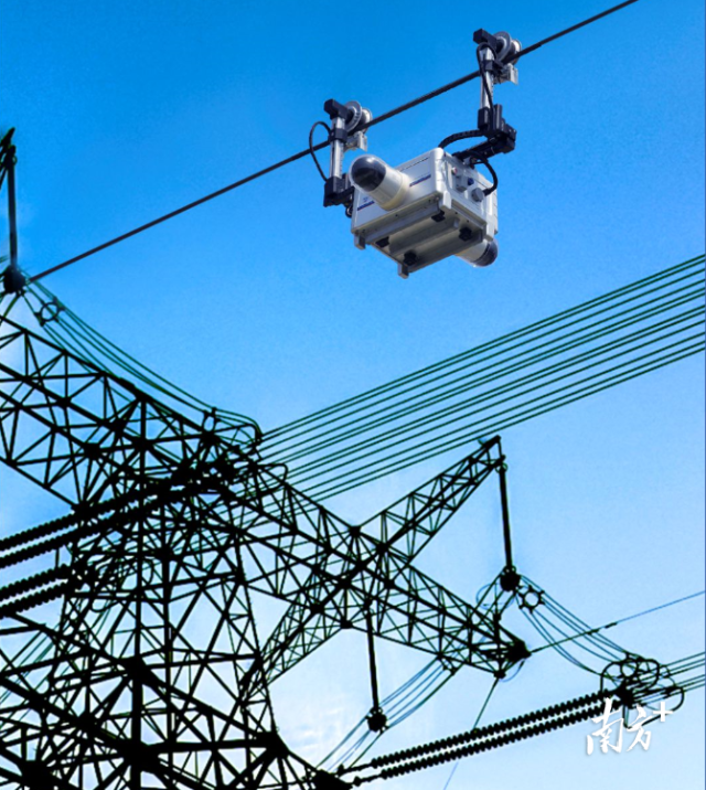 科凯达高压输电线路巡检机器人.