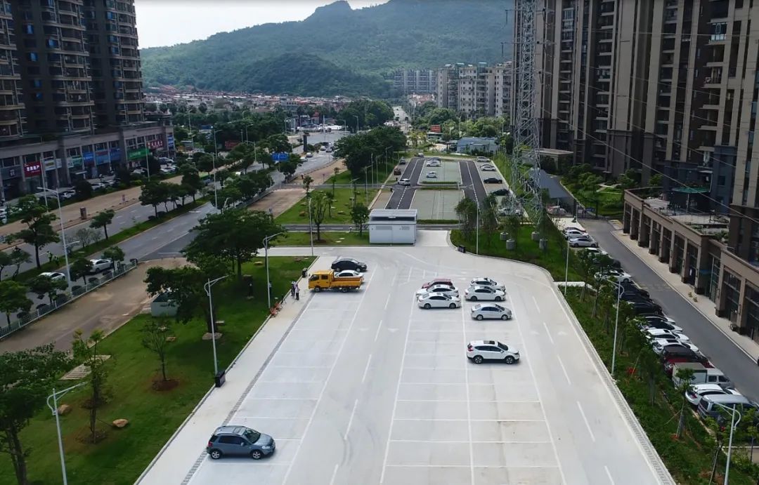 余靖路社区公园航拍图。