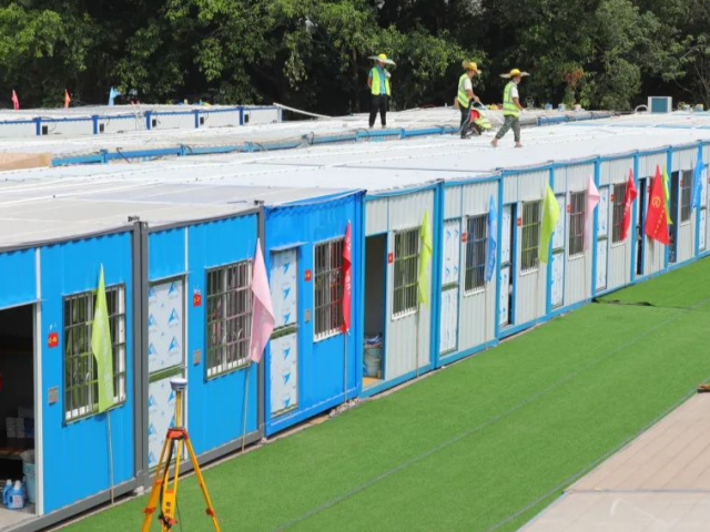 与时间赛跑！广州3天火速搭建临时宿舍，解决2000防疫人员住宿问题